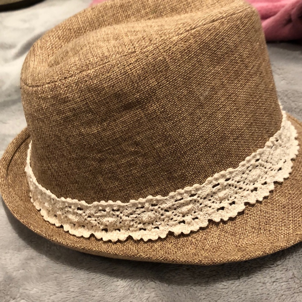 Hat - Picture 3 of 4